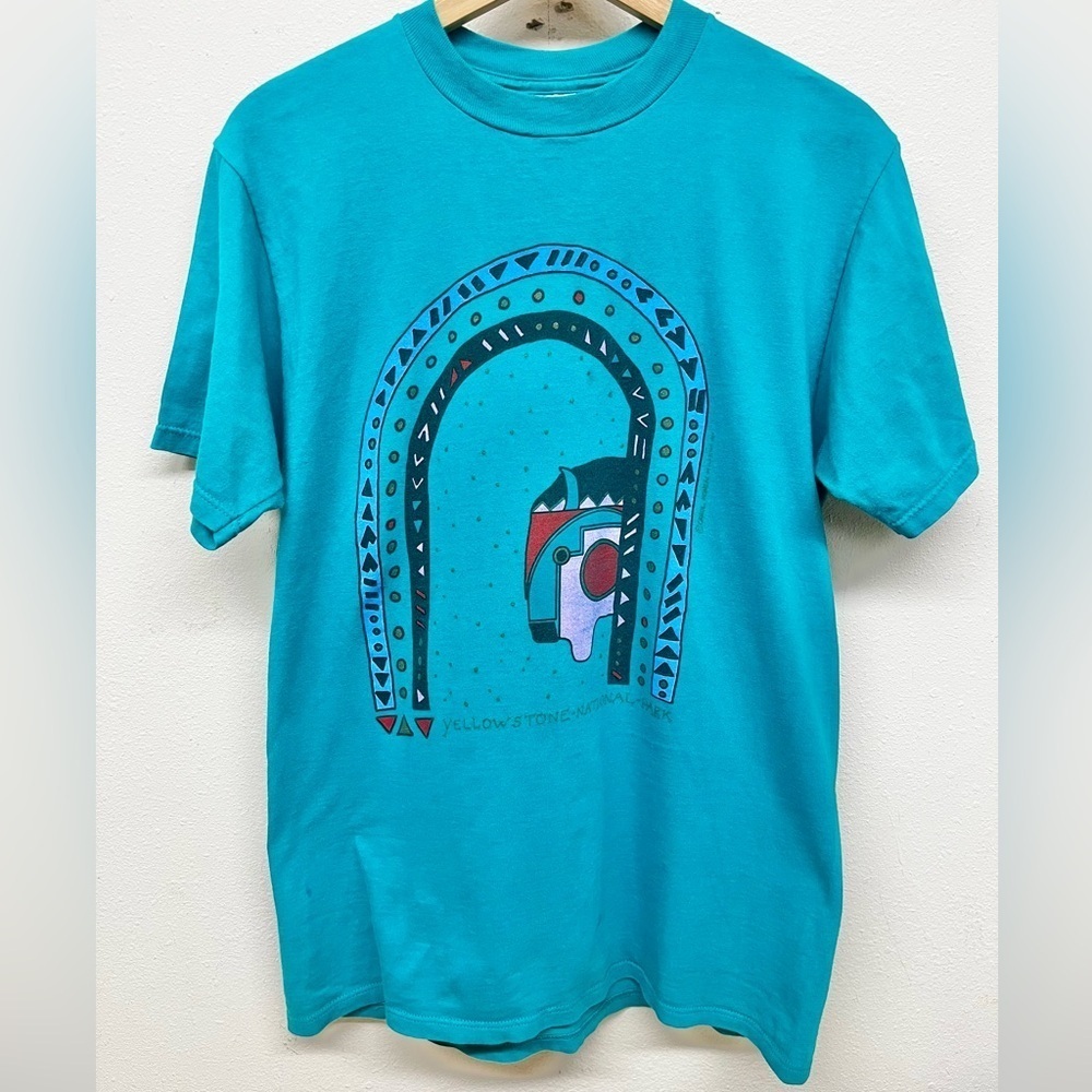 Yellowstone National Park Vintage T-Shirt 90s Aztec Bison Carol Konen Design - M